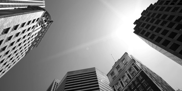 Peritajes Inmobiliarios Adeje · Informes Periciales Defectos de Construcción